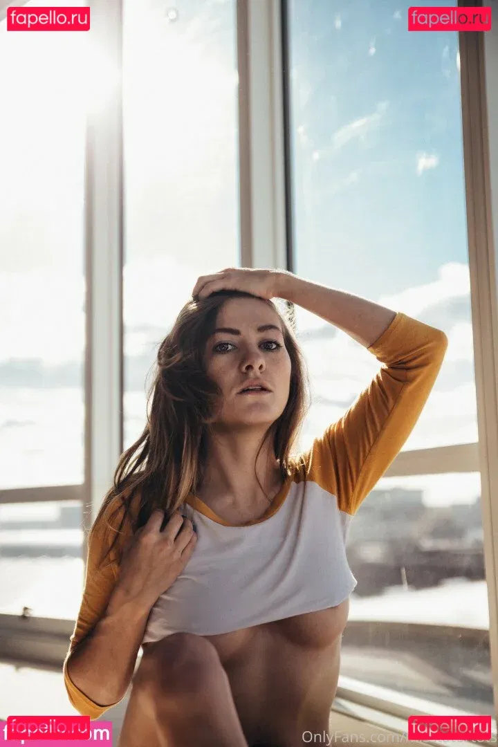 taystits Onlyfans Photo Gallery 