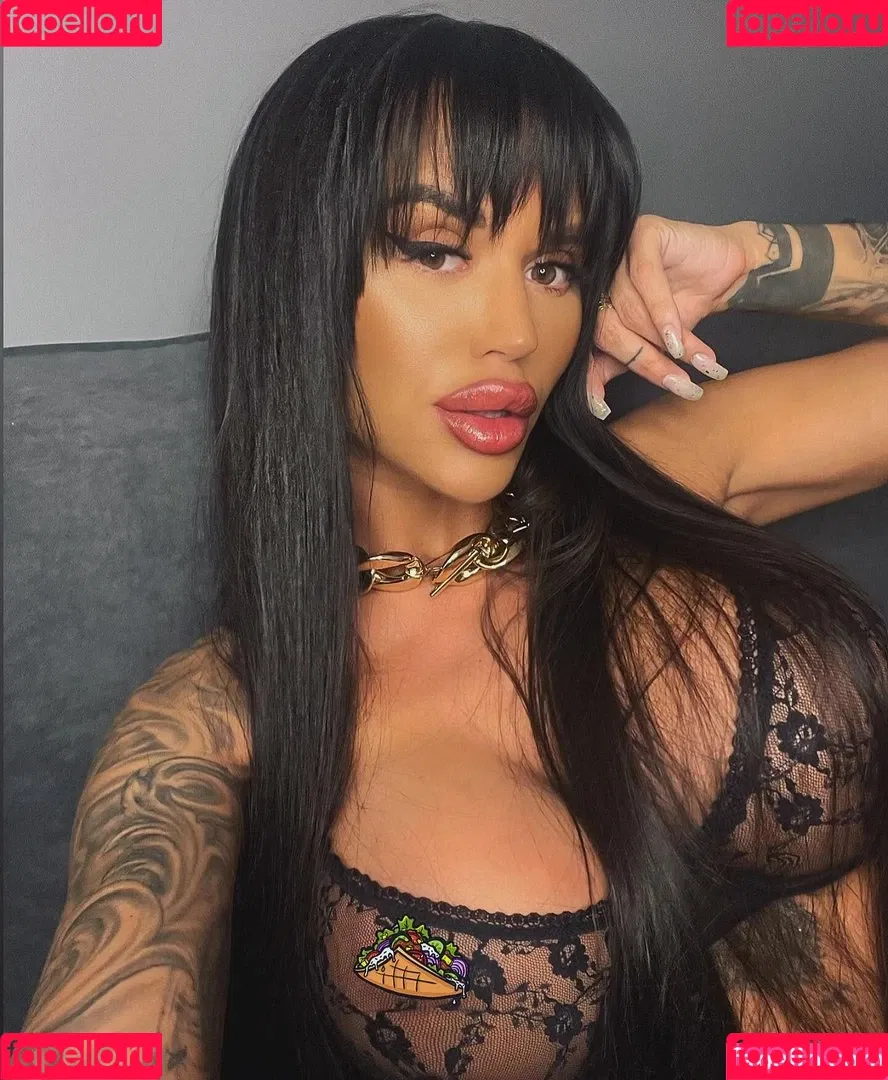 Deesha Onlyfans Photo Gallery 