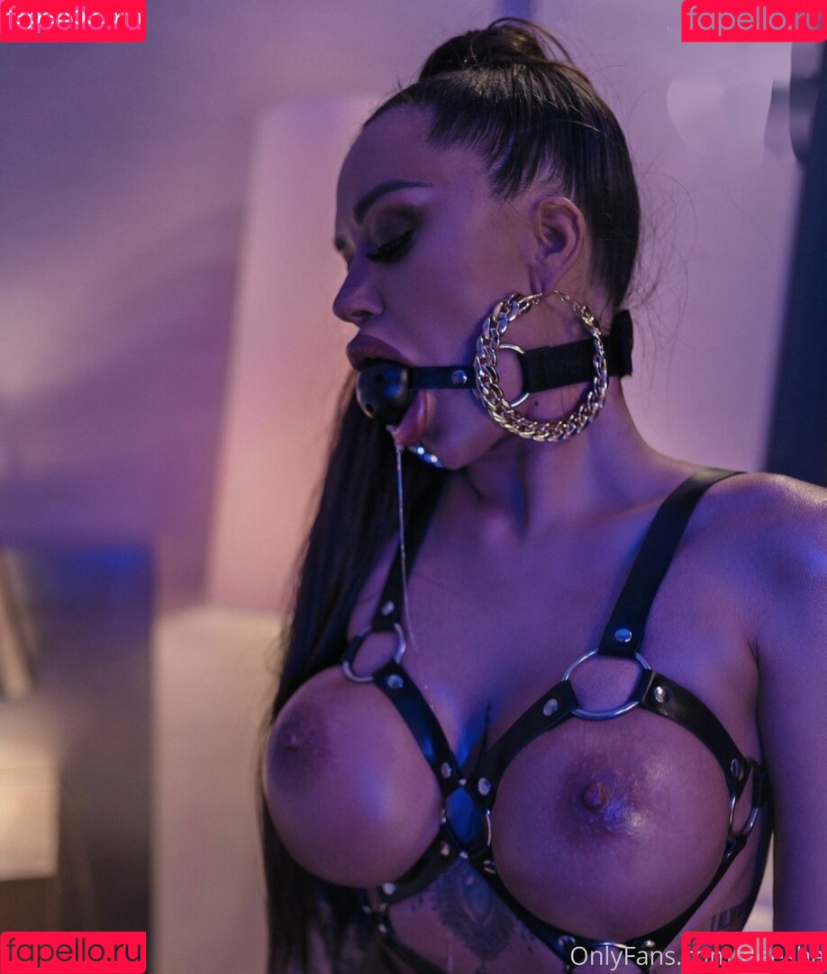 Deesha Onlyfans Photo Gallery 