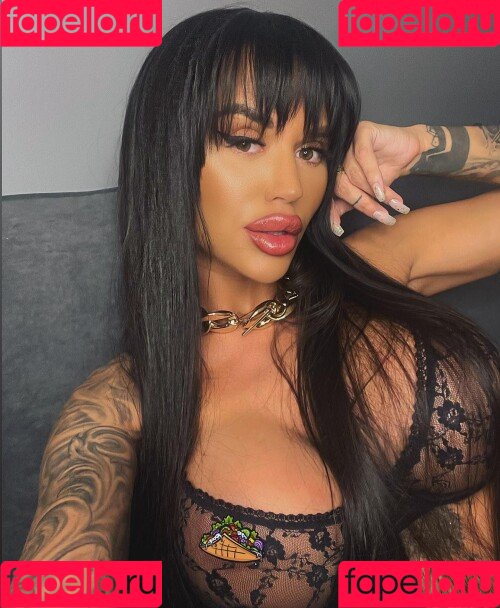 Deesha Onlyfans Photo Gallery 