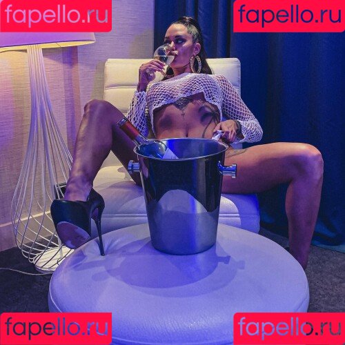 Deesha Onlyfans Photo Gallery 