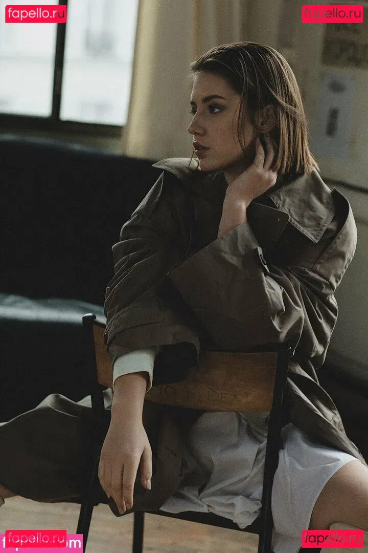 Adele Exarchopoulos Onlyfans Photo Gallery 