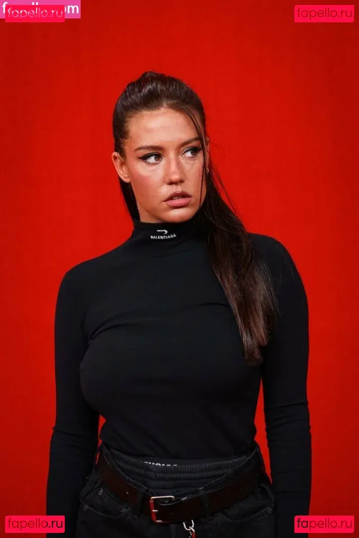 Adele Exarchopoulos Onlyfans Photo Gallery 