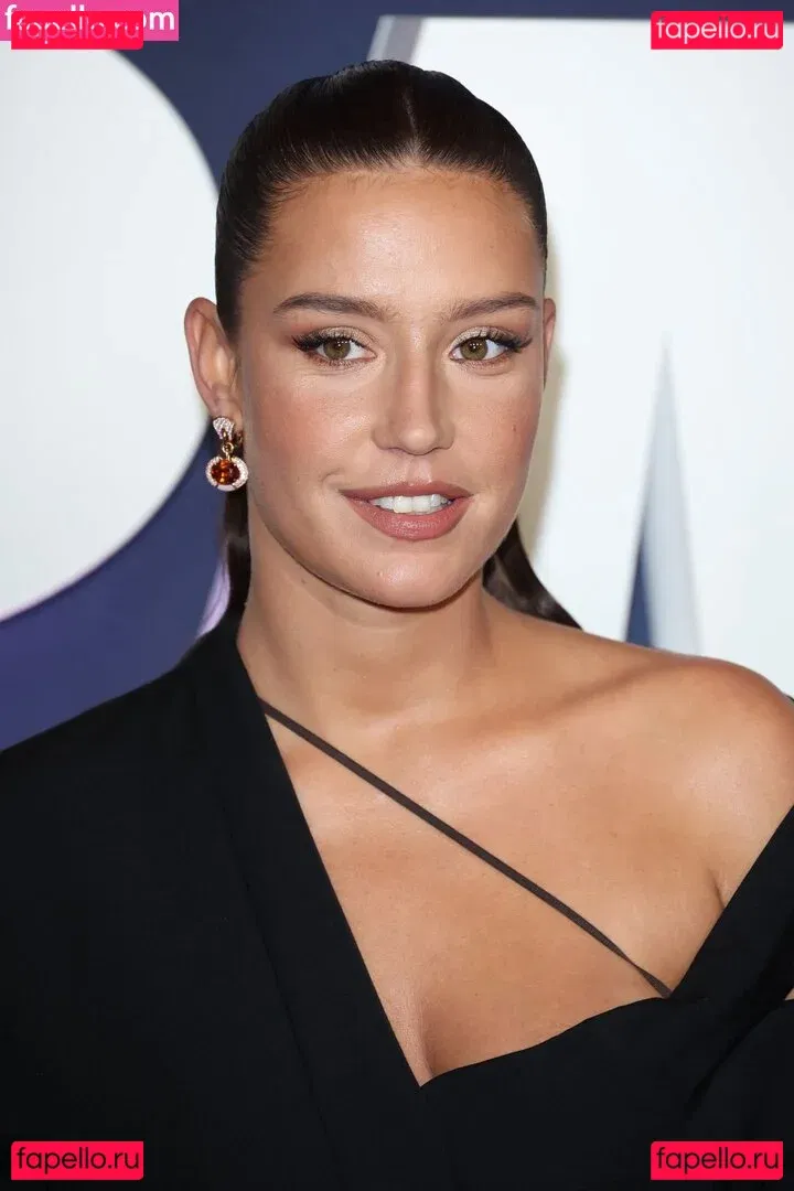Adele Exarchopoulos Onlyfans Photo Gallery 