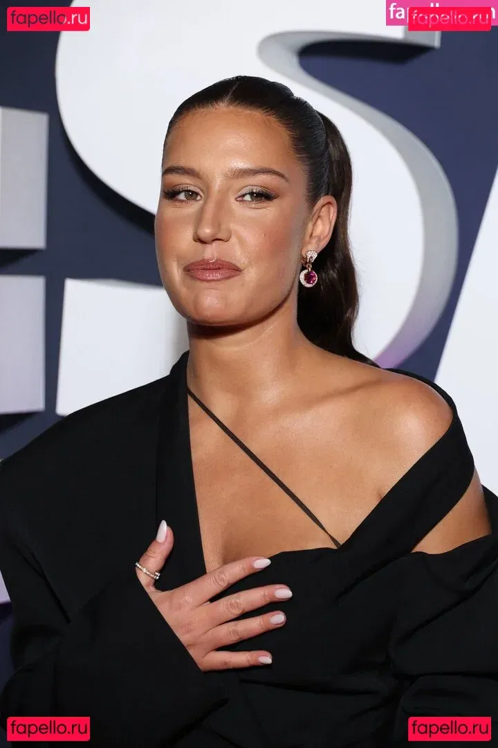 Adele Exarchopoulos Onlyfans Photo Gallery 