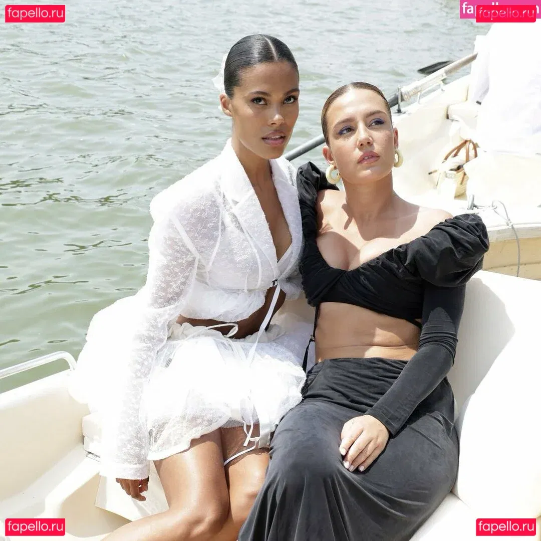 Adele Exarchopoulos Onlyfans Photo Gallery 