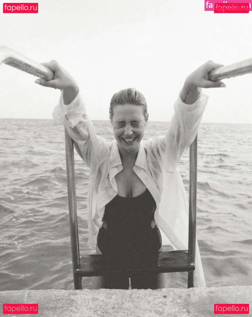 Adele Exarchopoulos Onlyfans Photo Gallery 