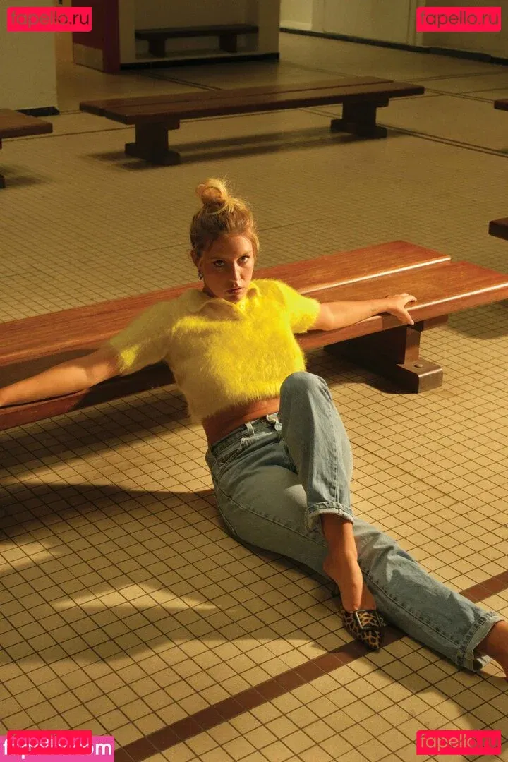 Adele Exarchopoulos Onlyfans Photo Gallery 