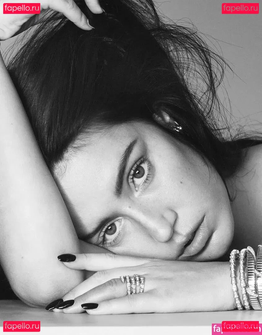 Adele Exarchopoulos Onlyfans Photo Gallery 