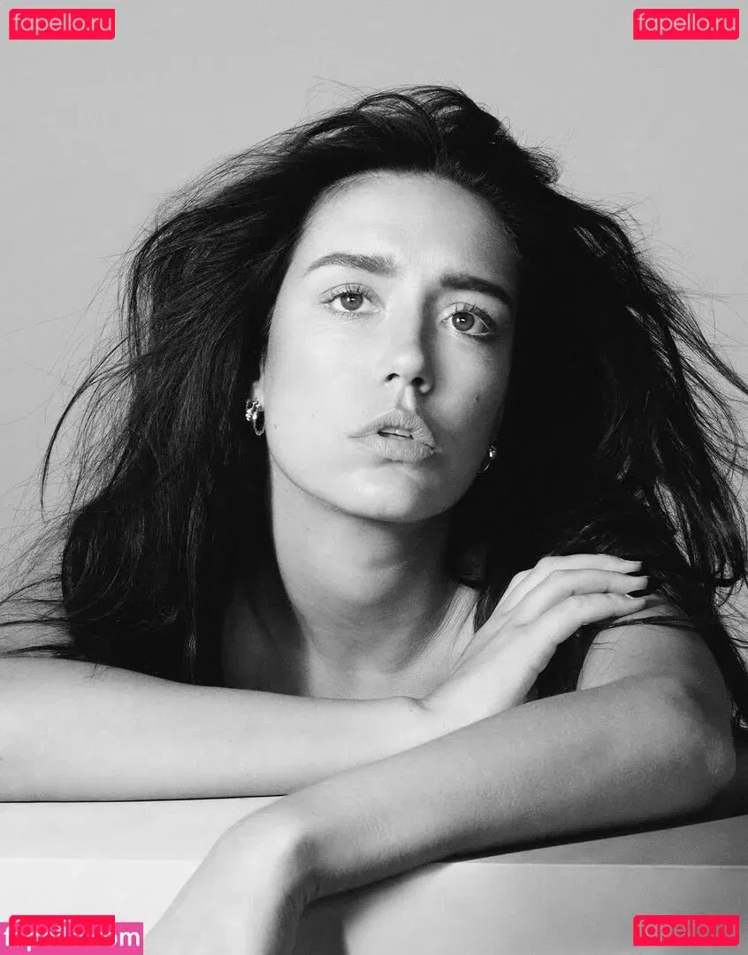 Adele Exarchopoulos Onlyfans Photo Gallery 