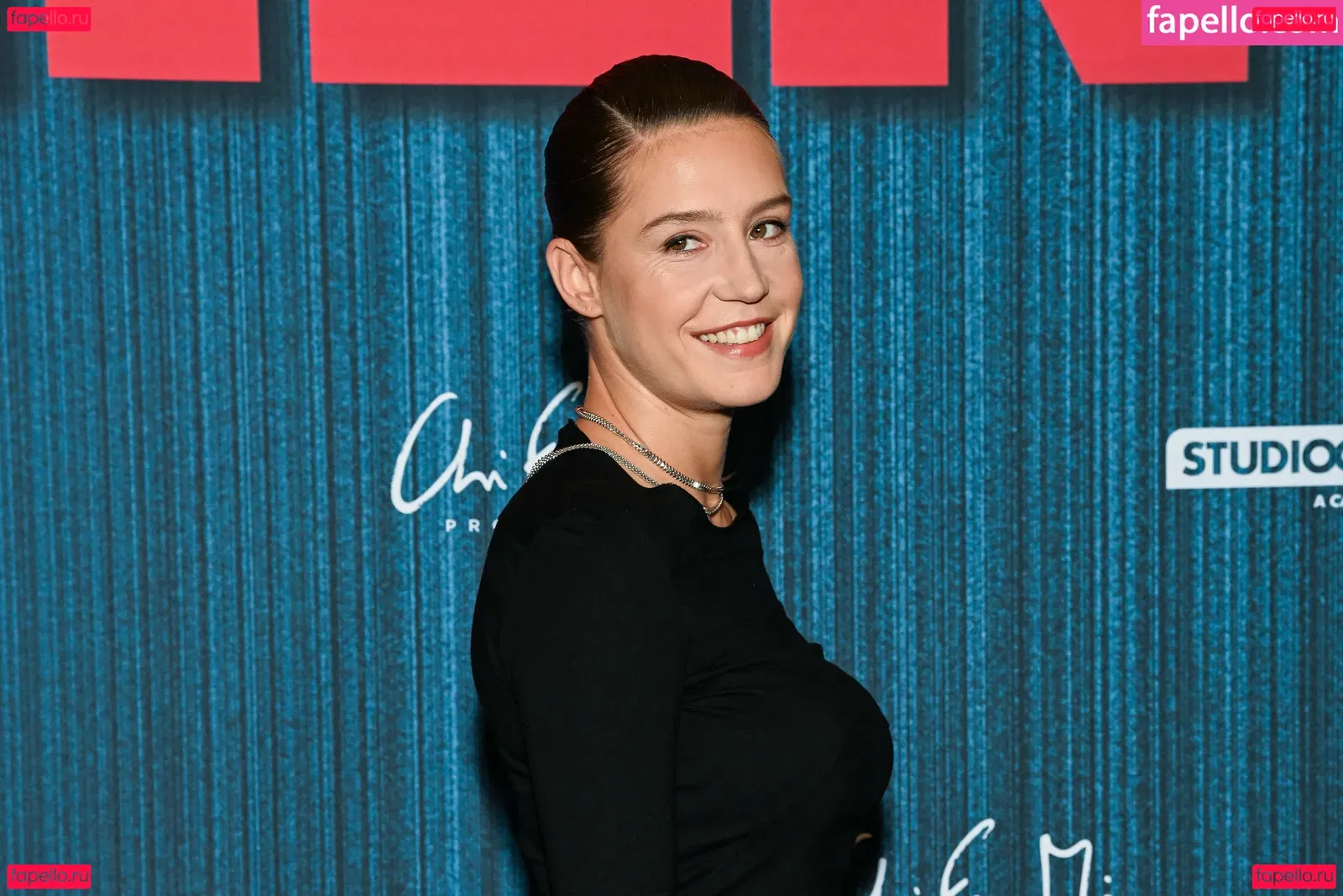 Adele Exarchopoulos Onlyfans Photo Gallery 