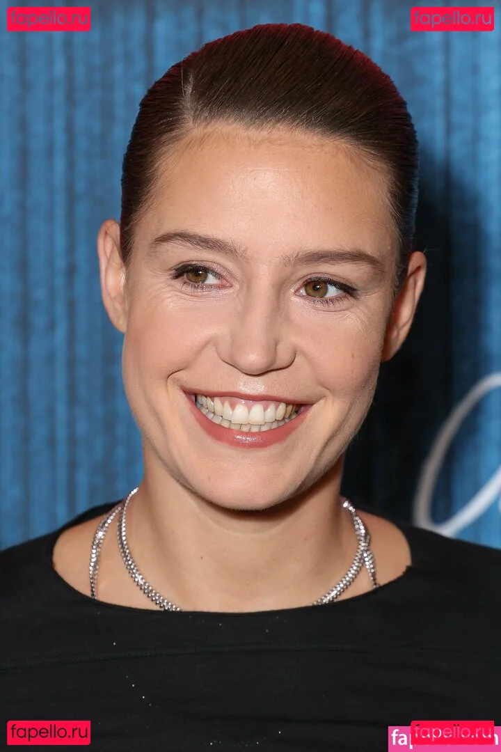 Adele Exarchopoulos Onlyfans Photo Gallery 