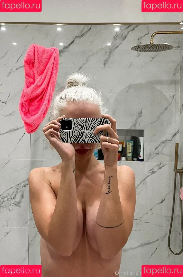 blonde.lady Onlyfans Photo Gallery 