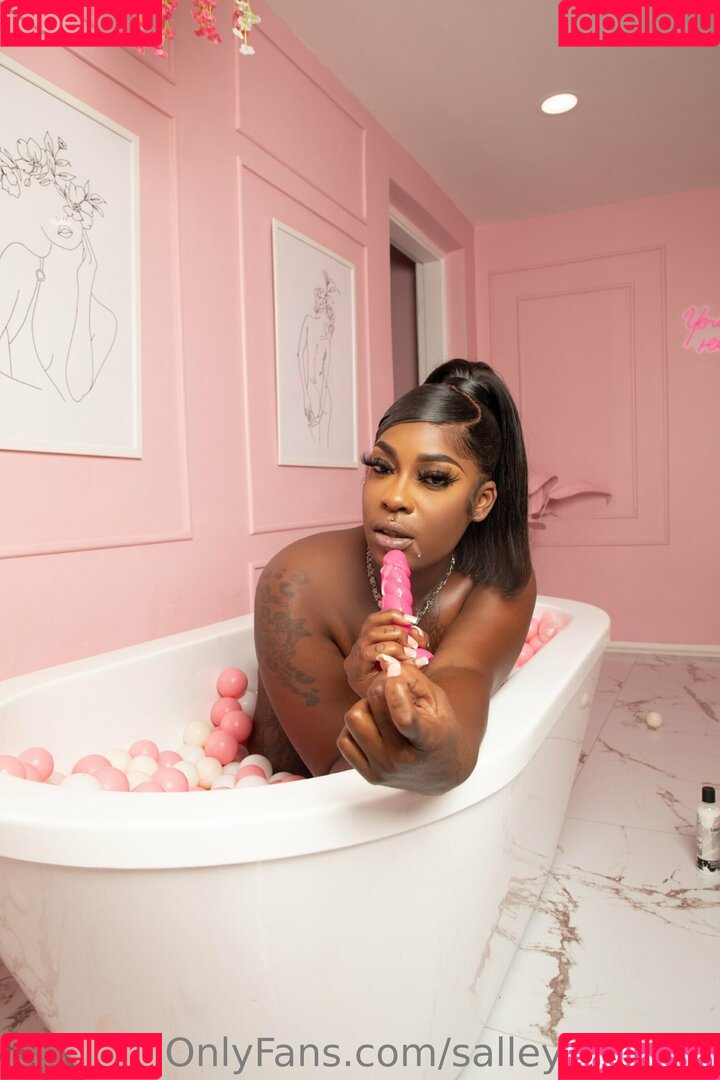 salleycakezzz Onlyfans Photo Gallery 