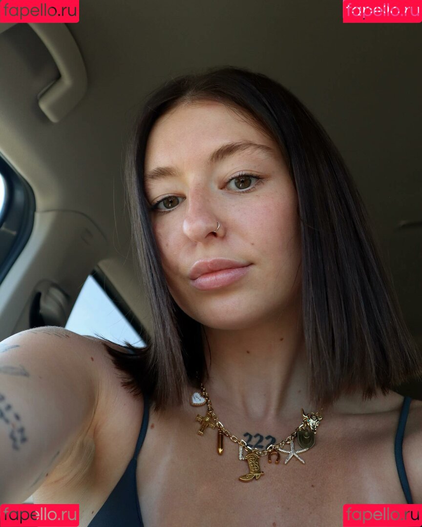 lowjenx Onlyfans Photo Gallery 