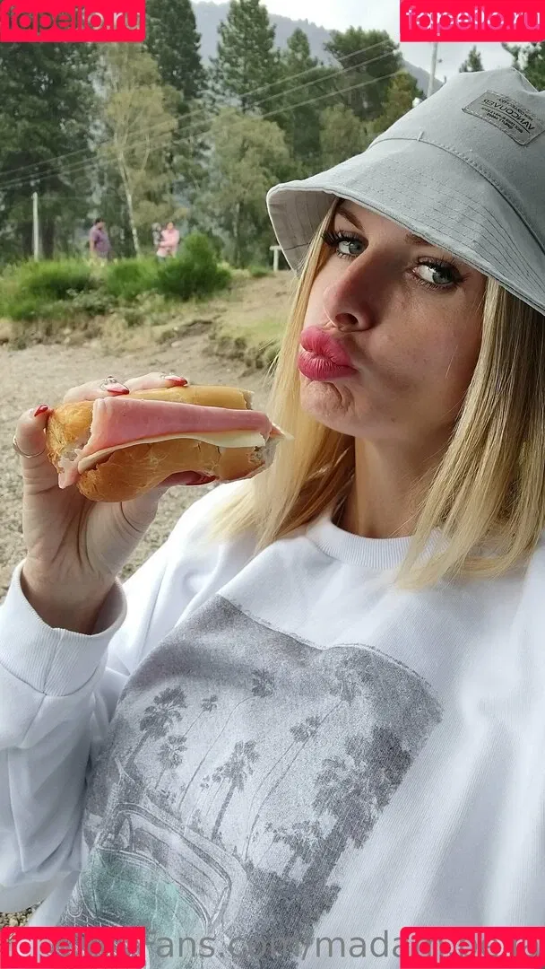 madam.bella Onlyfans Photo Gallery 