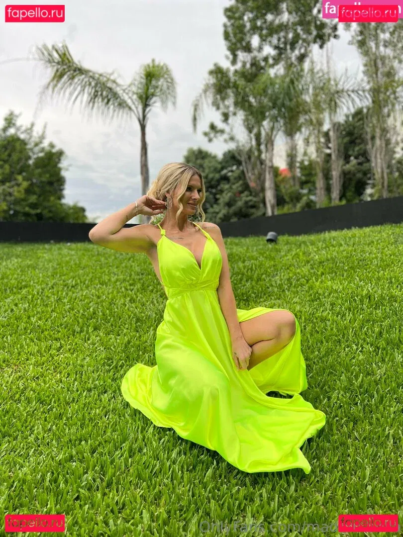 madam.bella Onlyfans Photo Gallery 