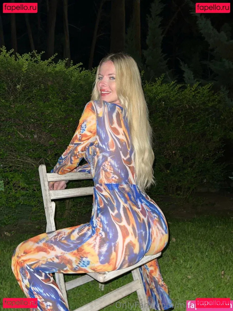 madam.bella Onlyfans Photo Gallery 