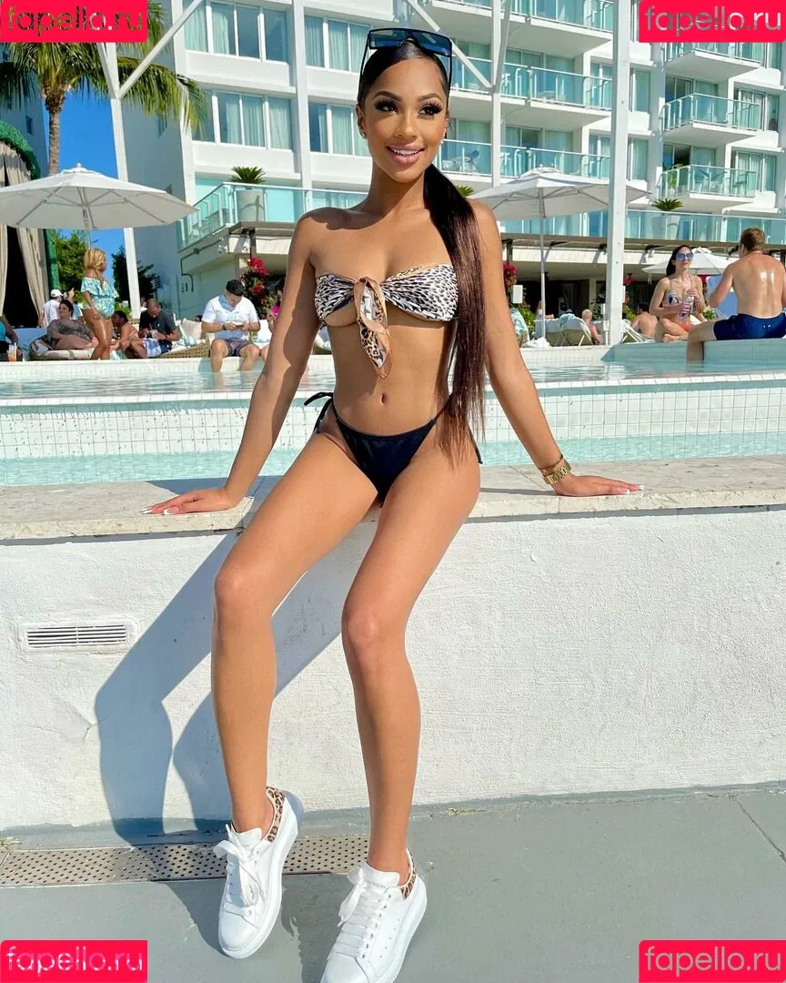 Breann Llewelyn Onlyfans Photo Gallery 