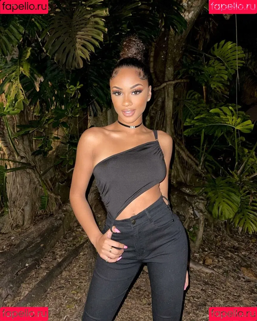 Breann Llewelyn Onlyfans Photo Gallery 