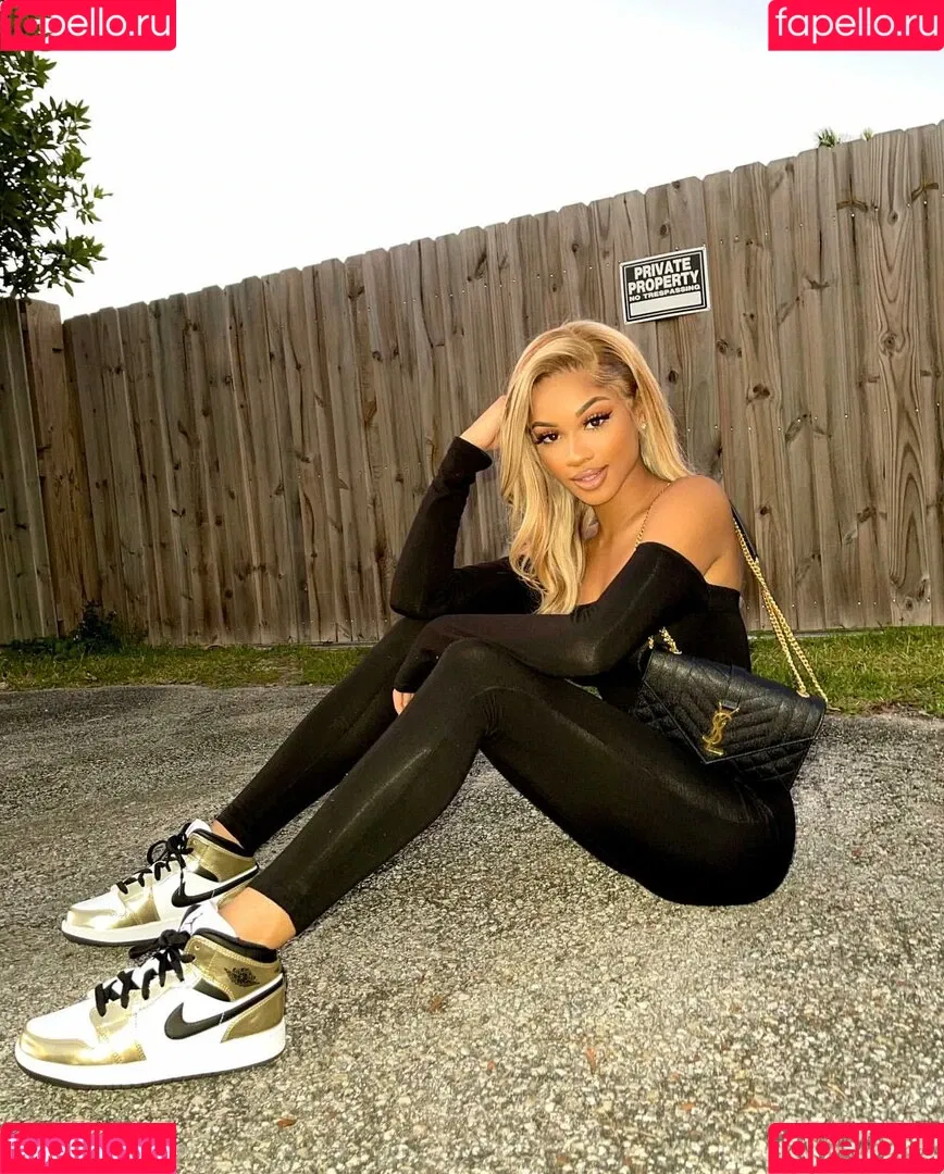 Breann Llewelyn Onlyfans Photo Gallery 