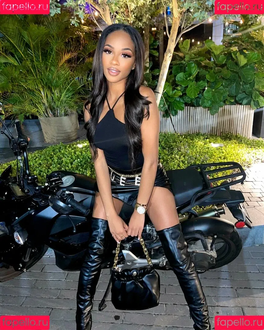 Breann Llewelyn Onlyfans Photo Gallery 