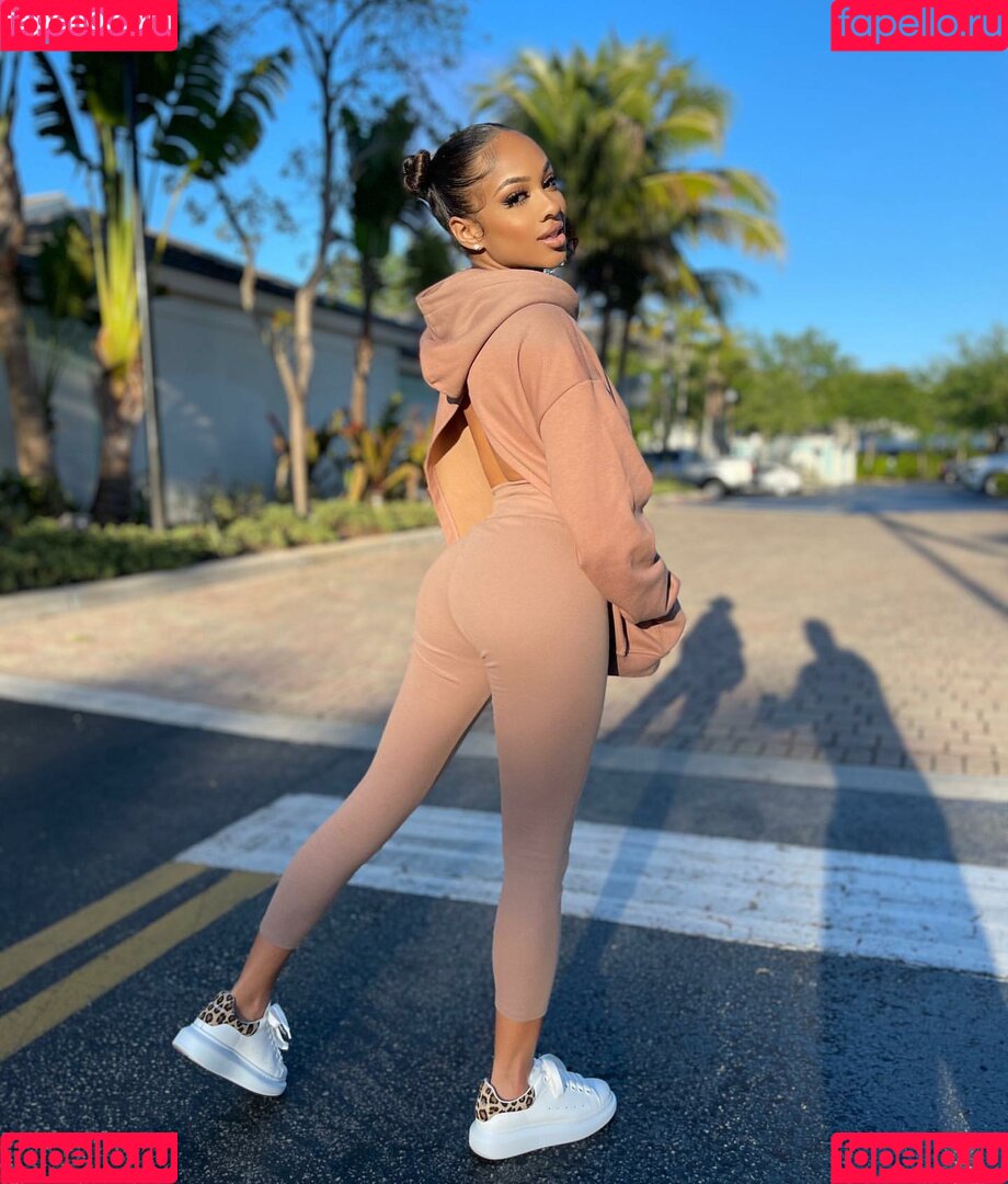 Breann Llewelyn Onlyfans Photo Gallery 