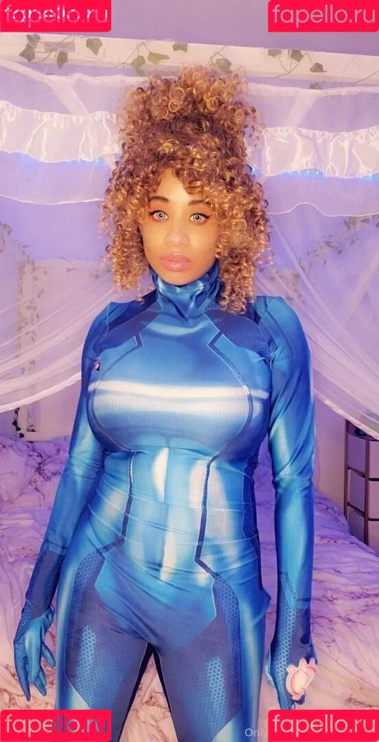 aaimztako Onlyfans Photo Gallery 