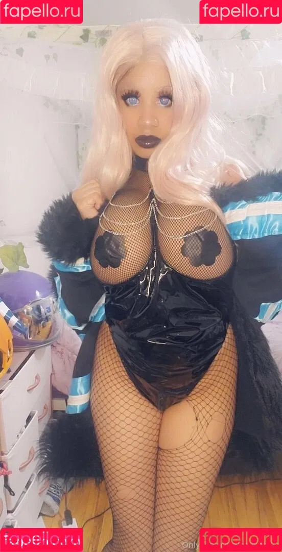 aaimztako Onlyfans Photo Gallery 