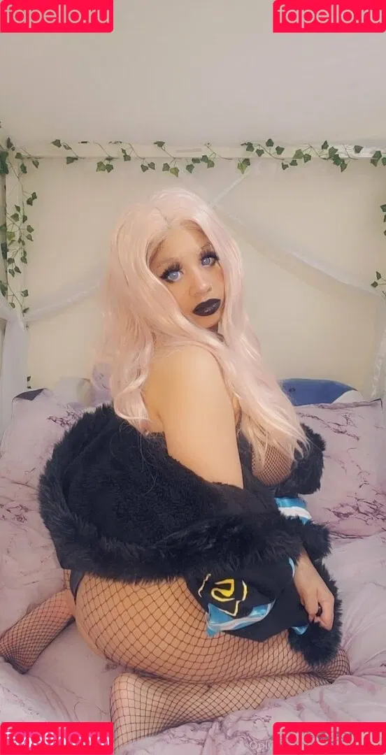 aaimztako Onlyfans Photo Gallery 