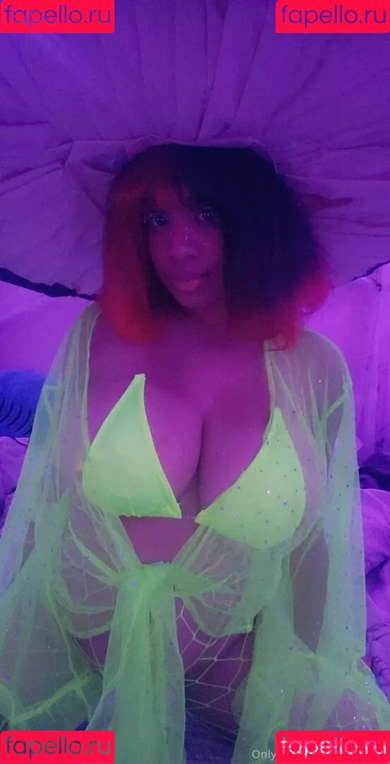 aaimztako Onlyfans Photo Gallery 