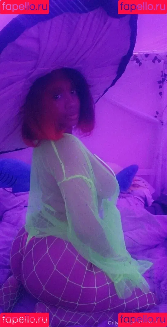 aaimztako Onlyfans Photo Gallery 