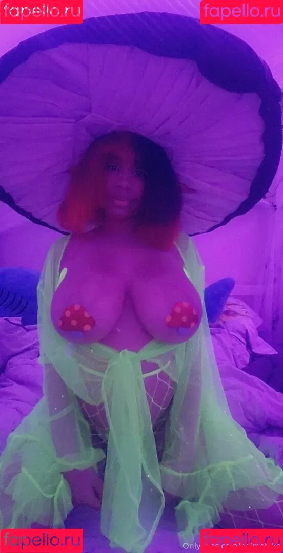 aaimztako Onlyfans Photo Gallery 