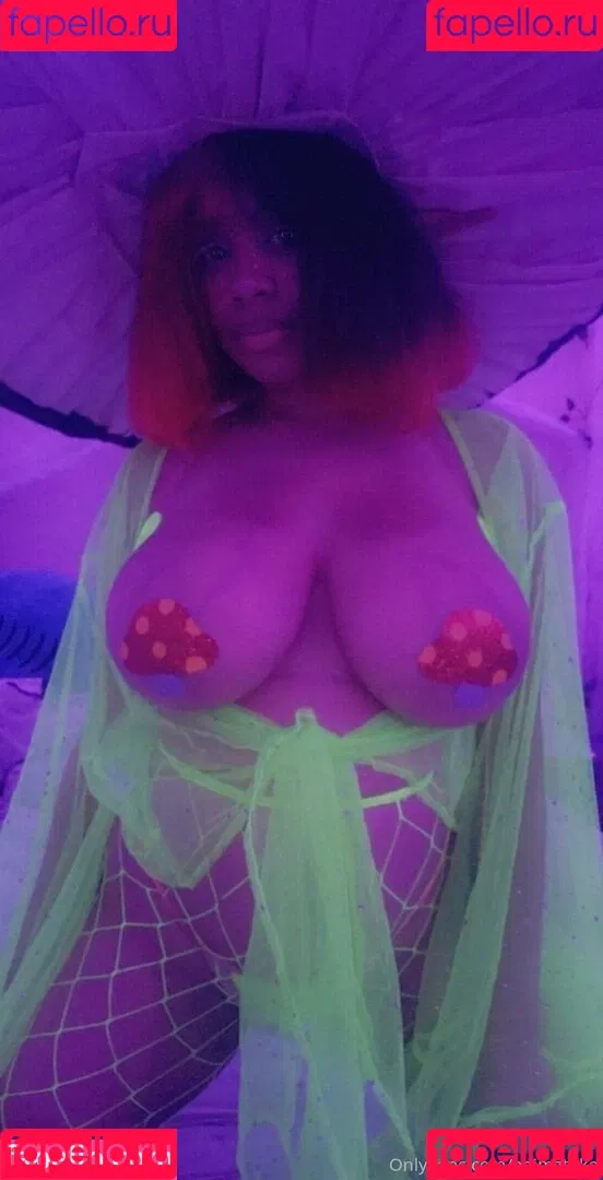 aaimztako Onlyfans Photo Gallery 