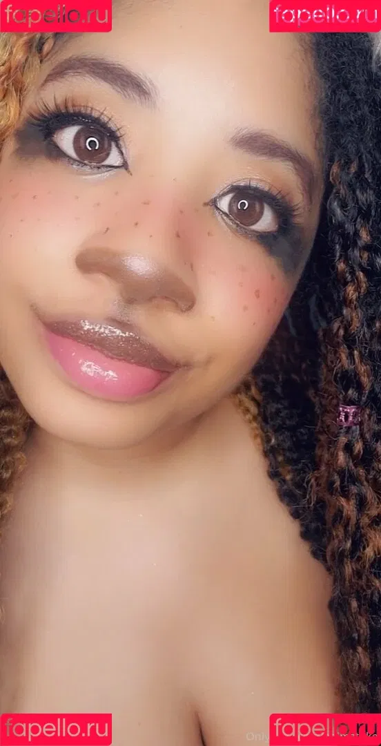 aaimztako Onlyfans Photo Gallery 