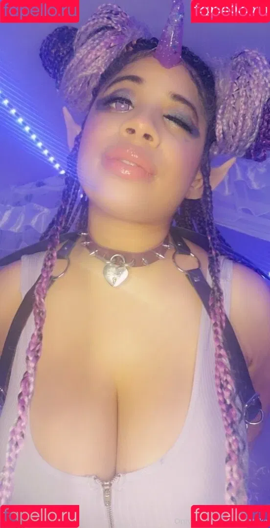 aaimztako Onlyfans Photo Gallery 