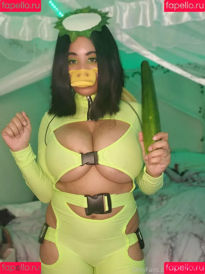 aaimztako Onlyfans Photo Gallery 