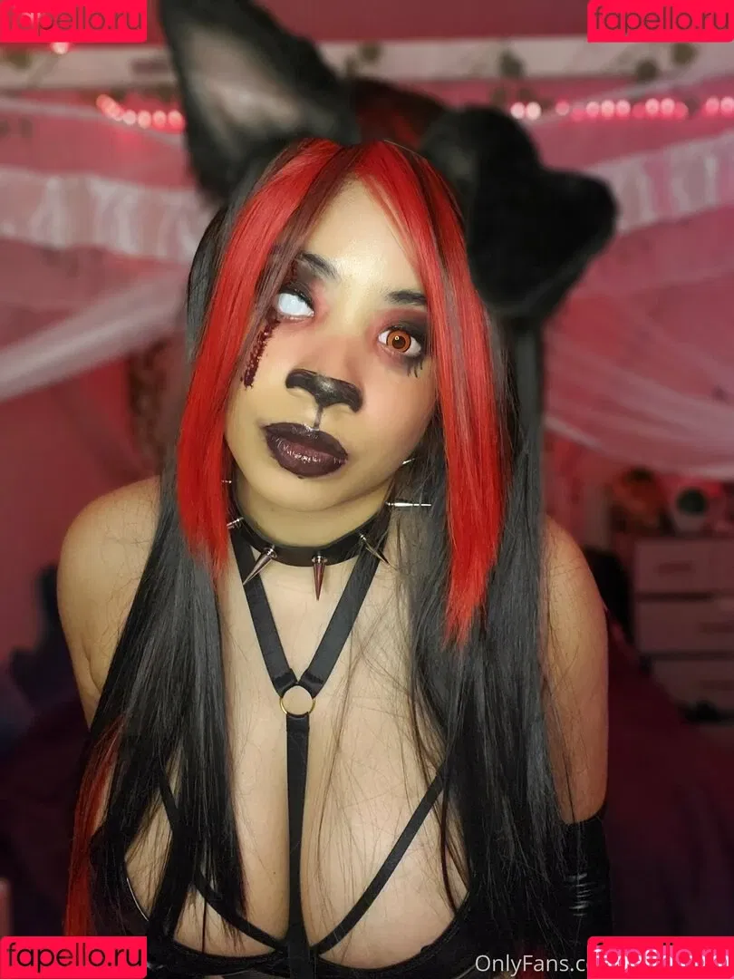 aaimztako Onlyfans Photo Gallery 