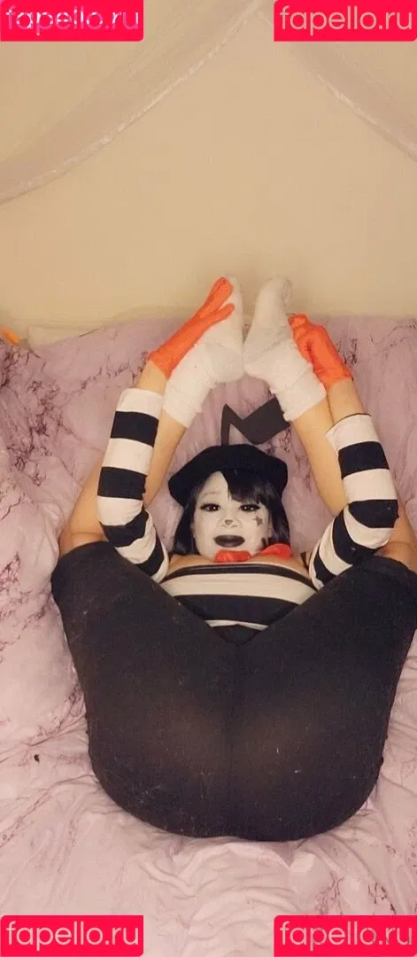 aaimztako Onlyfans Photo Gallery 