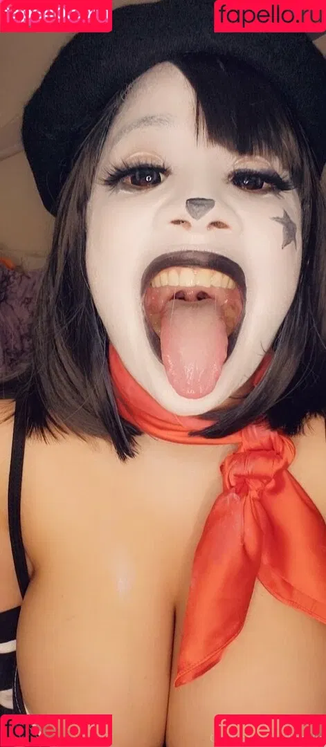 aaimztako Onlyfans Photo Gallery 