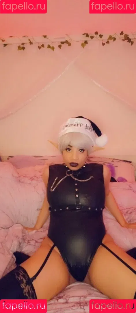 aaimztako Onlyfans Photo Gallery 