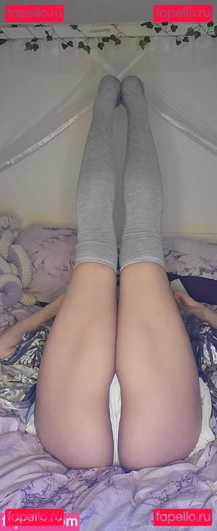 aaimztako Onlyfans Photo Gallery 