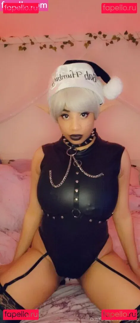 aaimztako Onlyfans Photo Gallery 