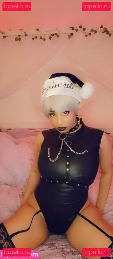 aaimztako Onlyfans Photo Gallery 