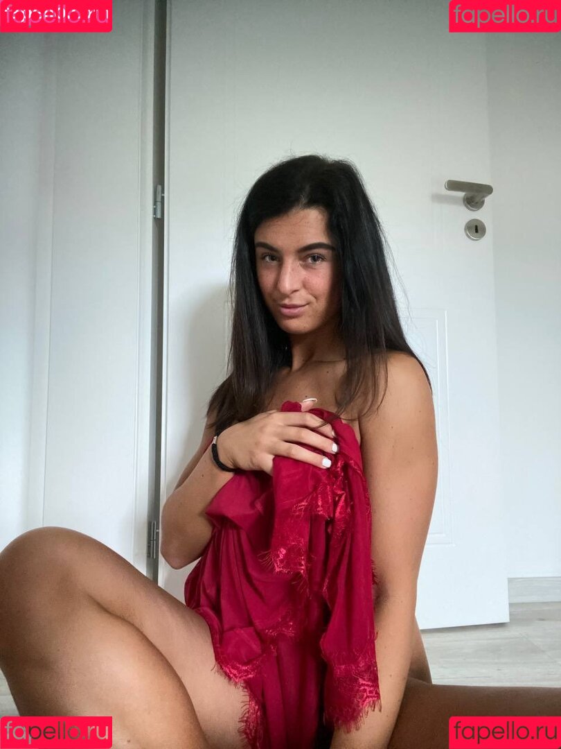 call_me_juliia Onlyfans Photo Gallery 