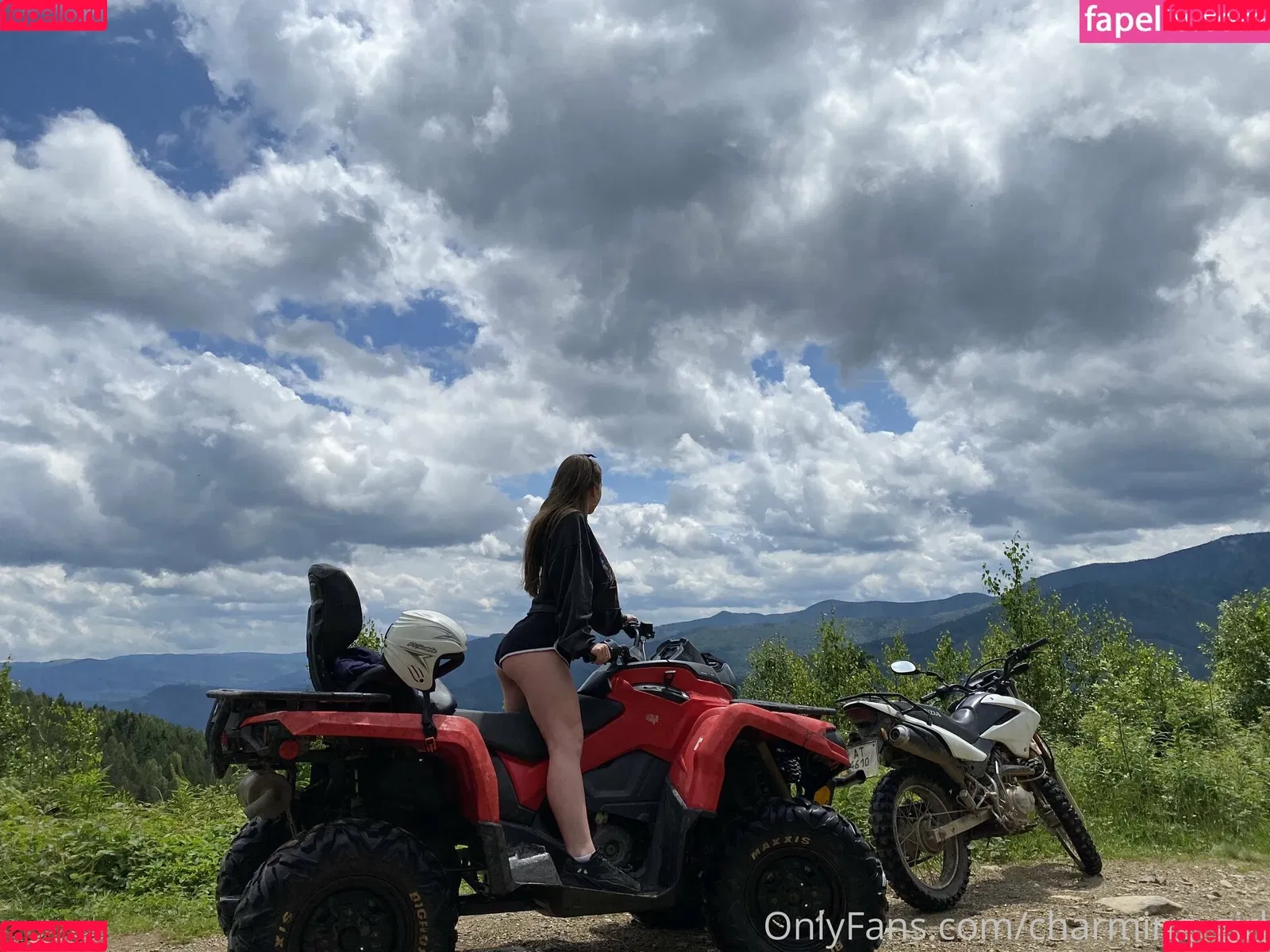 charming_girl Onlyfans Photo Gallery 