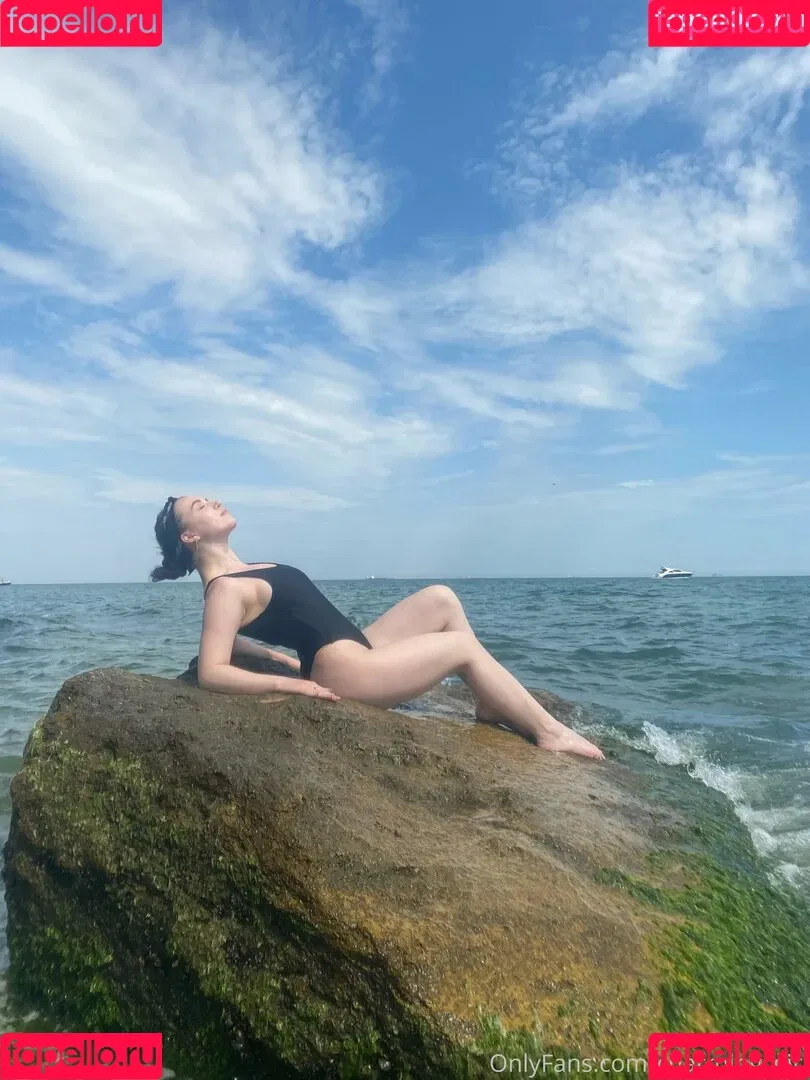 charming_girl Onlyfans Photo Gallery 