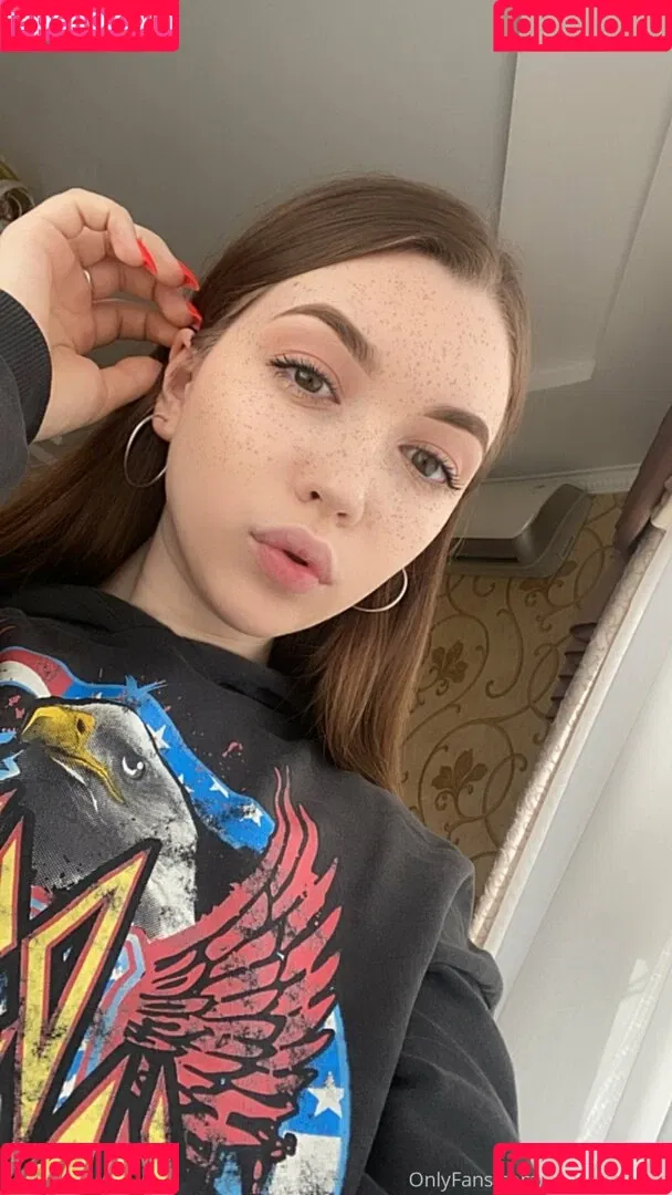 charming_girl Onlyfans Photo Gallery 