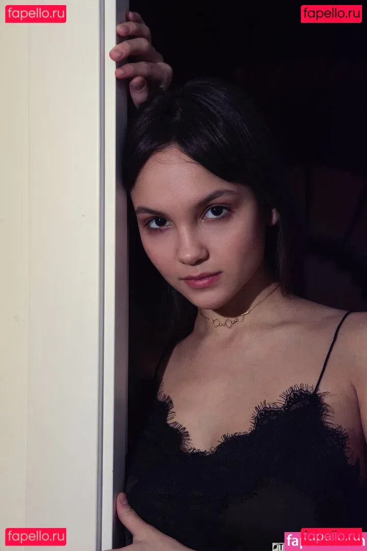 ThisYearsModel Onlyfans Photo Gallery 