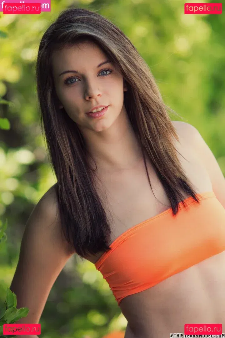 ThisYearsModel Onlyfans Photo Gallery 